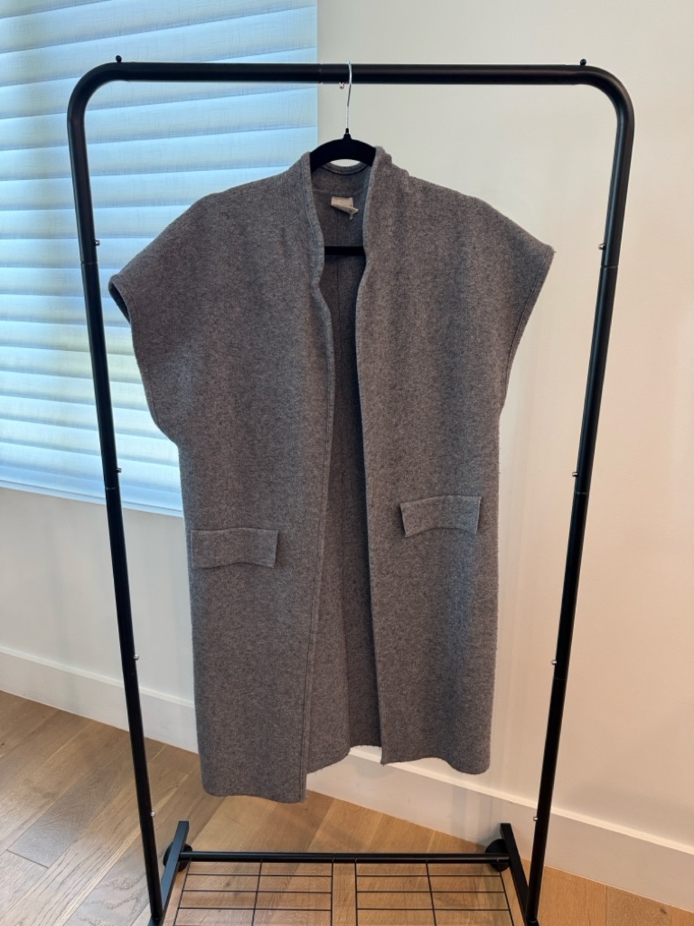 Sleeveless Open-Front Vest in Gray